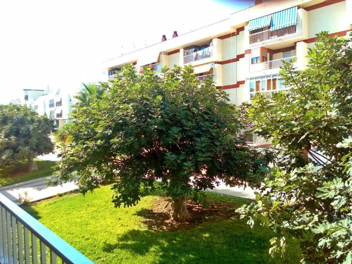 Wonder Rooms Nerja Guest House Екстериор снимка
